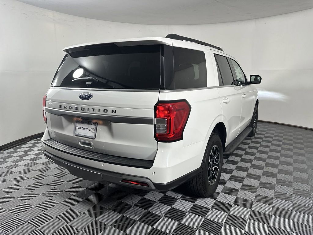 2024 Ford Expedition XLT 7