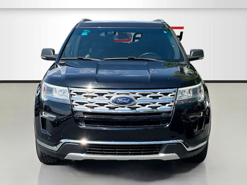 Used 2019 Black Ford XLT image 2