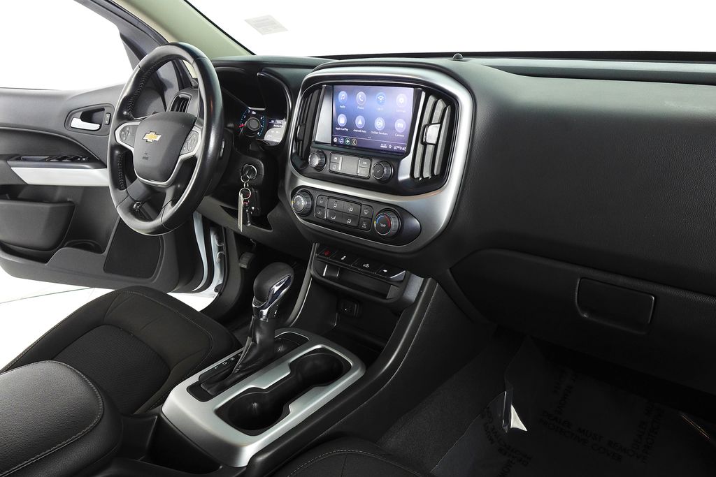 Thumbnail: 2022 Chevrolet Colorado - 13