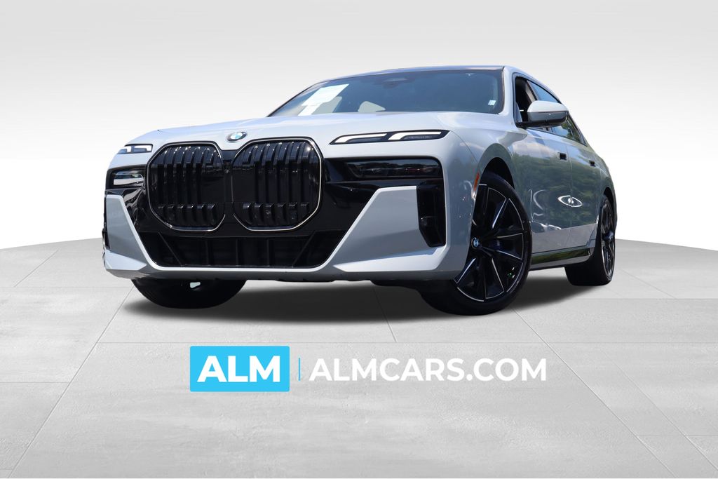 2025 BMW 7 Series 740i RWD