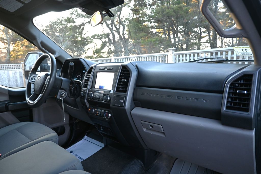 Thumbnail: 2020 Ford Econoline - 4