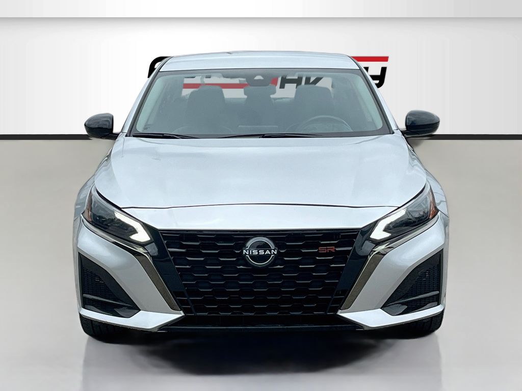 2024 Nissan Altima 2.5 SR Silver at North Houston Mitsubishi