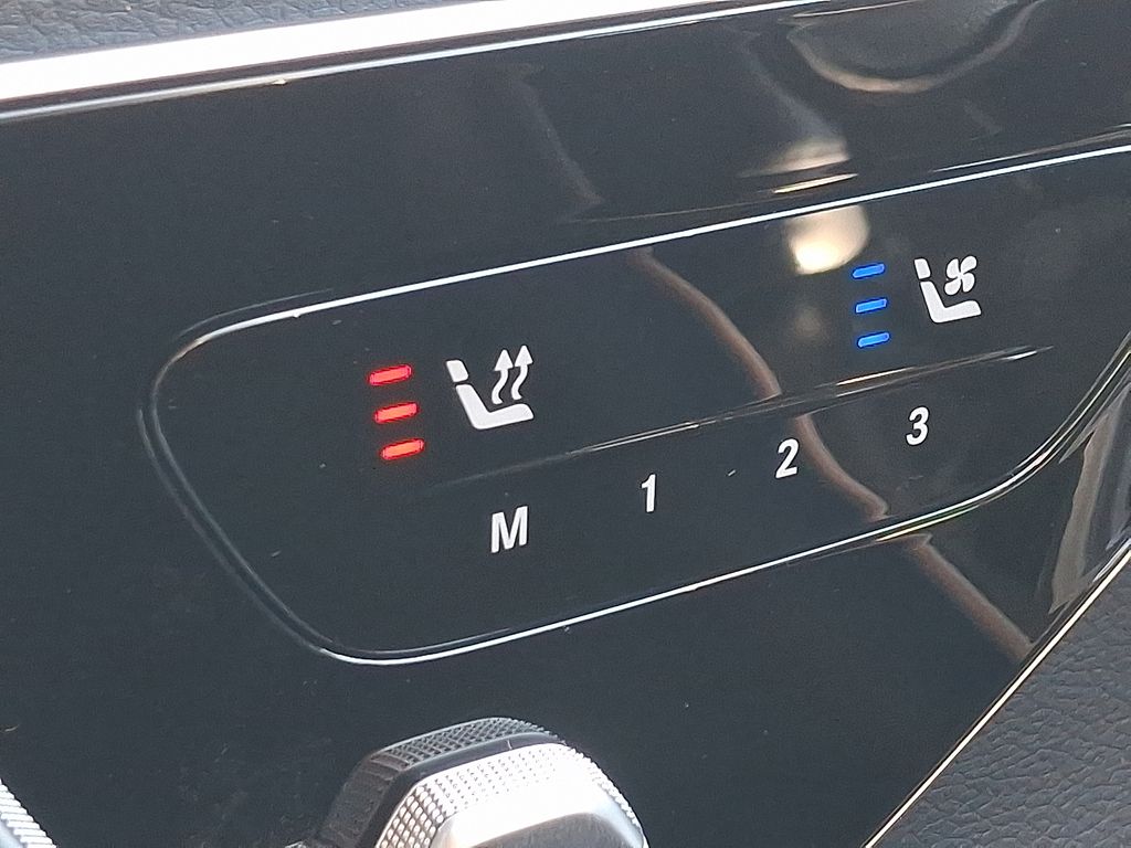 Thumbnail: 2026 Mercedes-Benz E-Class - 17