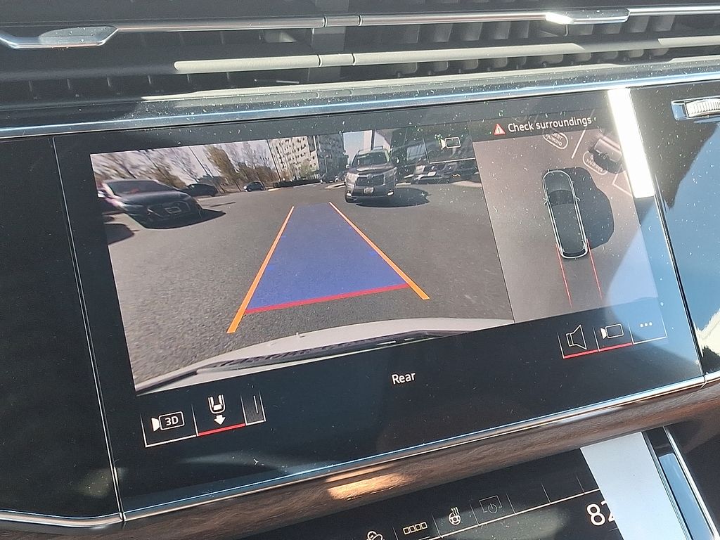 Thumbnail: 2026 Audi Q7 - 15