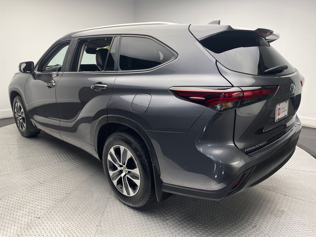 2024 Toyota Highlander XLE 7