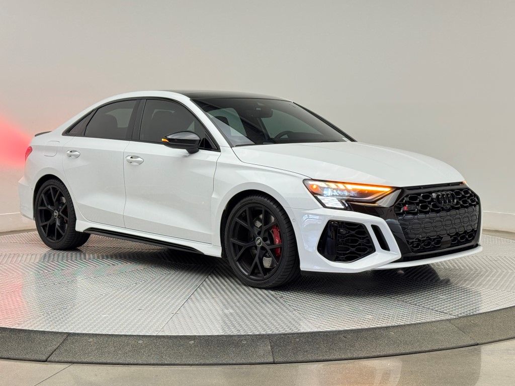 Thumbnail: 2024 Audi RS 3 - 2