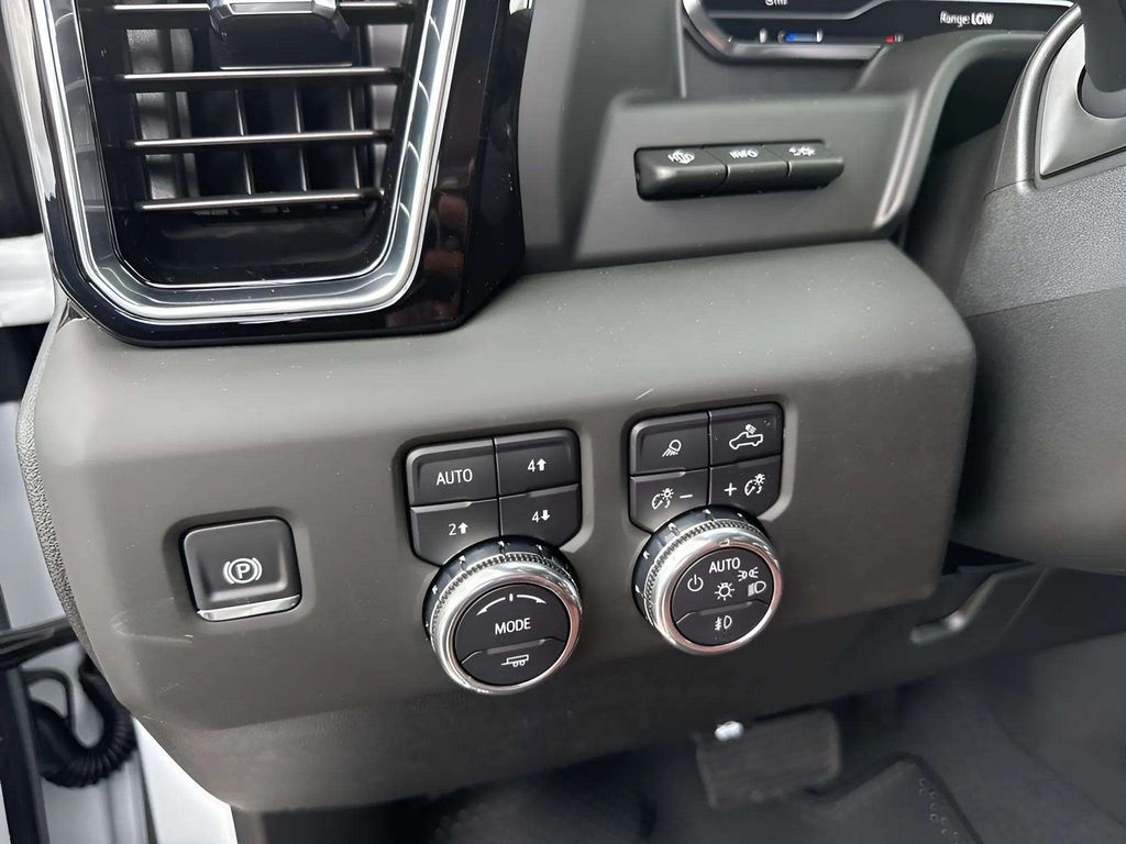 New Car 2025 Gmc Sierra 2500hd  Denali Ultimate For Sale Under $120,000 In Austin, Texas
