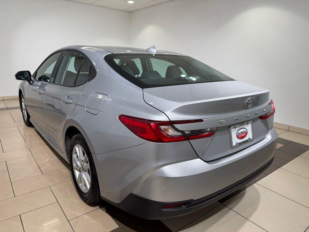 Thumbnail: 2025 Toyota Camry - 3