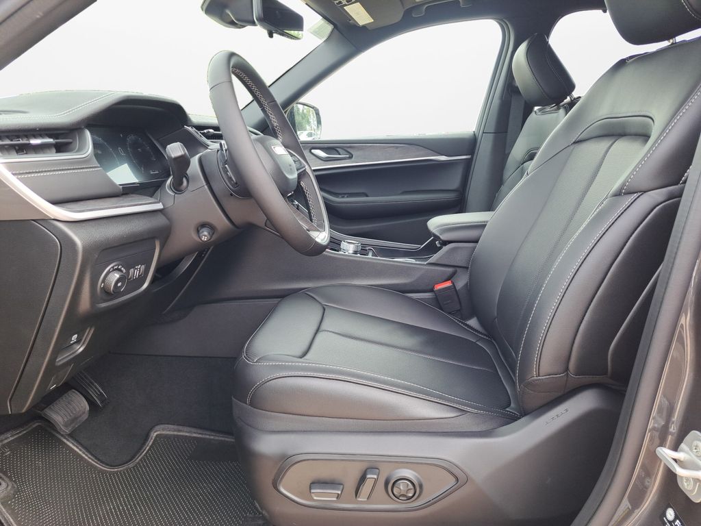 New Car 2025 Jeep Grand Cherokee L  Limited For Sale Under $50,000 In Austin, Texas