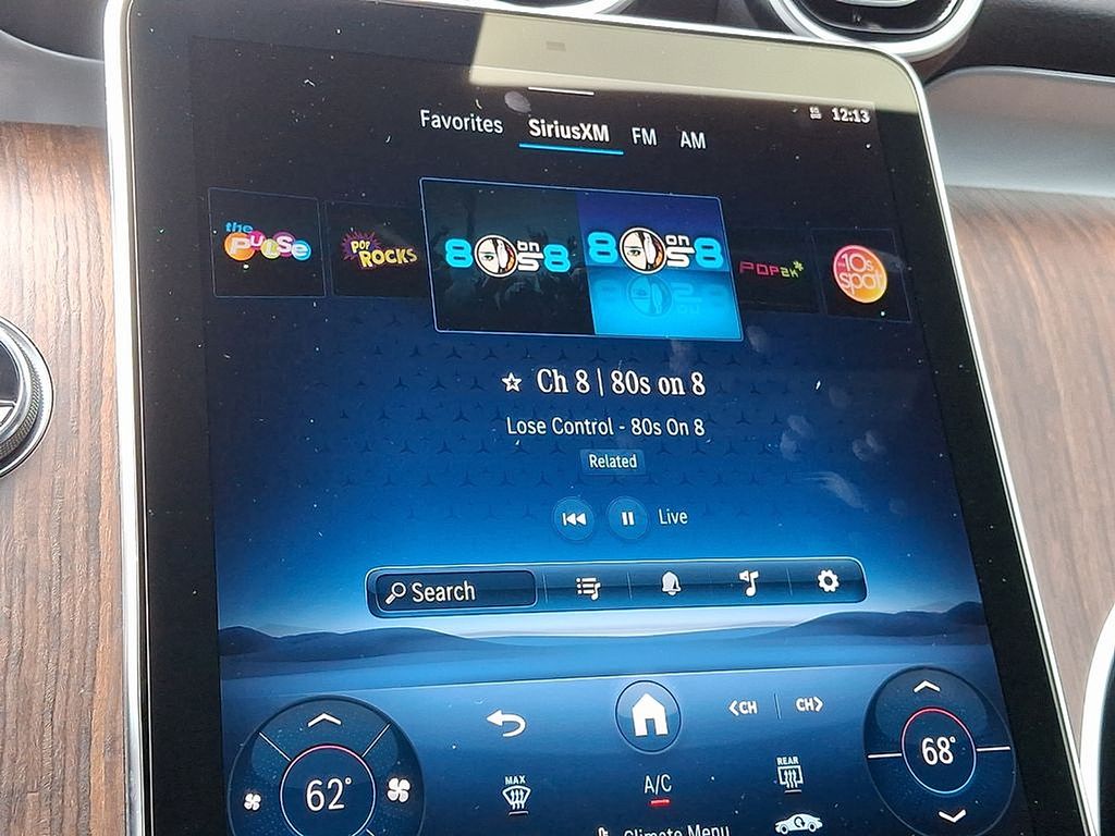 Thumbnail: 2025 Mercedes-Benz GLC - 13