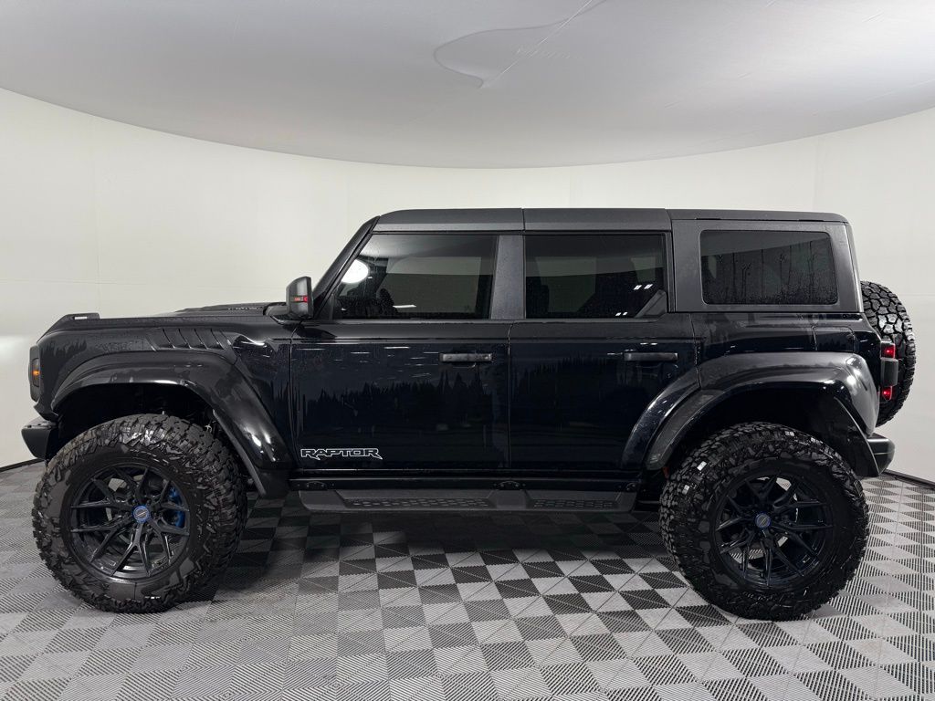Thumbnail: 2024 Ford Bronco - 8