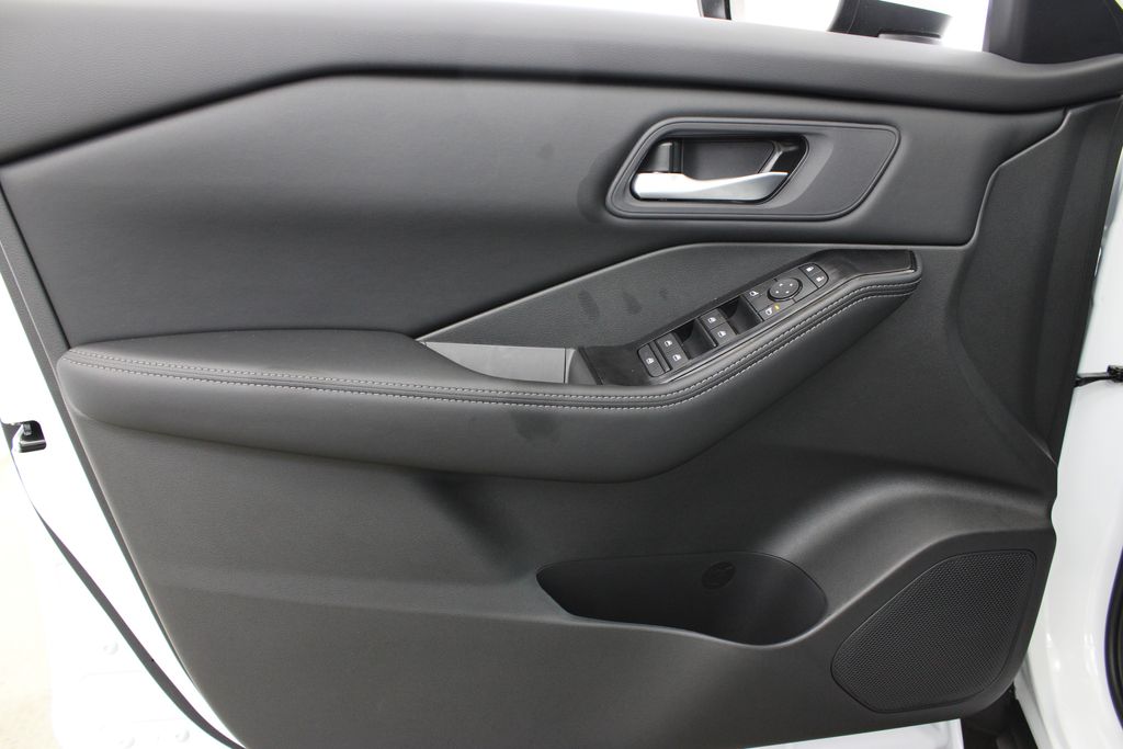 new 2026 Nissan Rogue car, priced at $29,945
