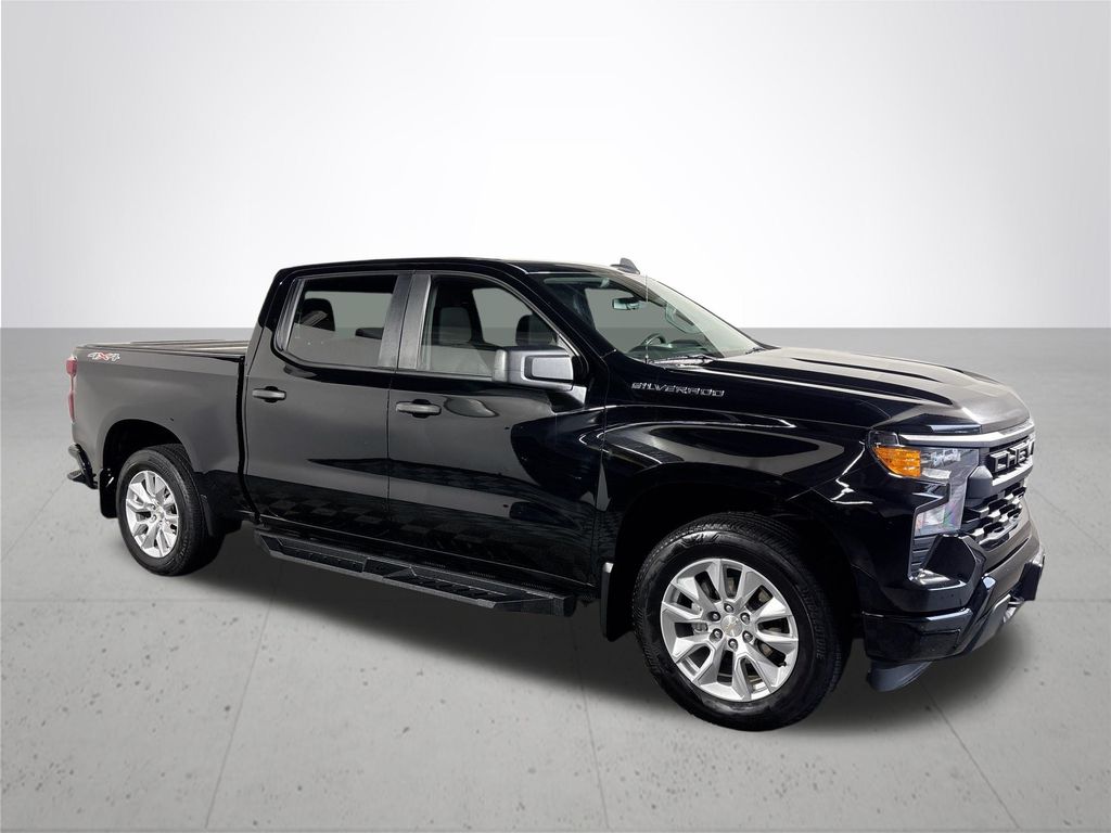 2023 Chevrolet Silverado 1500 Custom