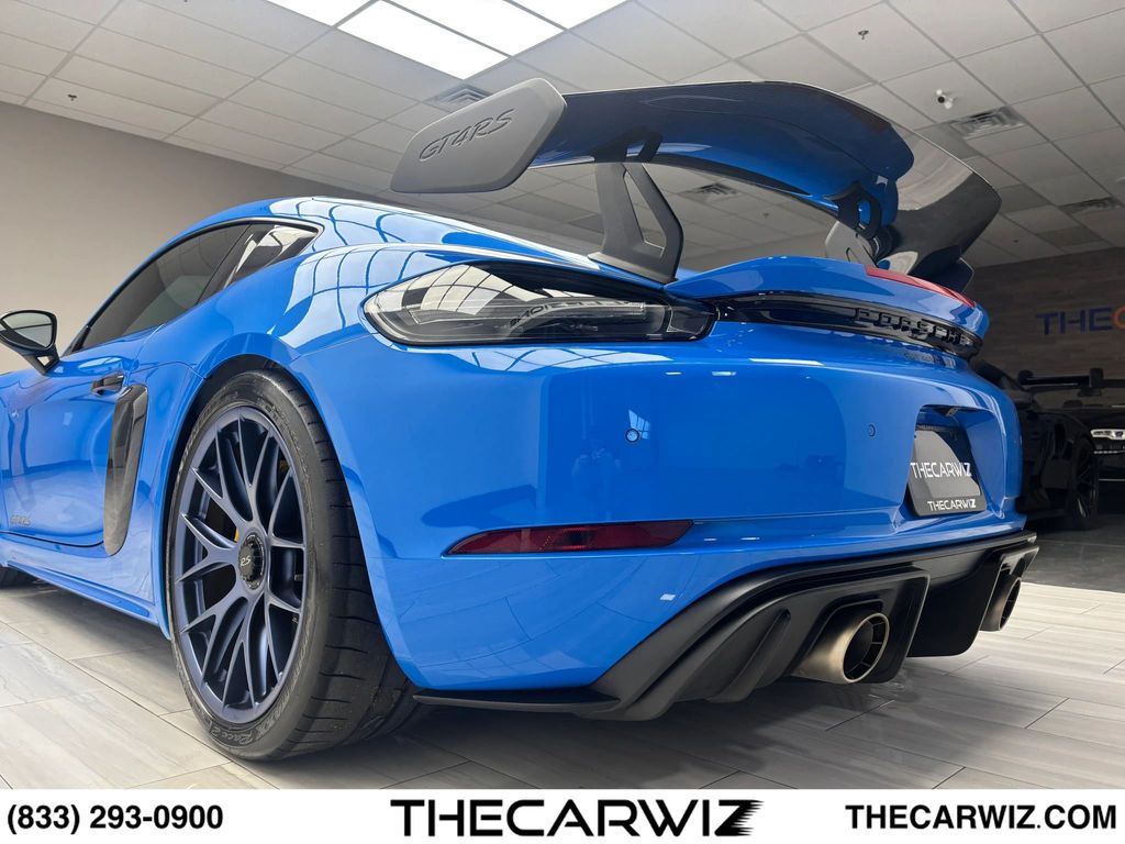 2023 Porsche 718 Cayman