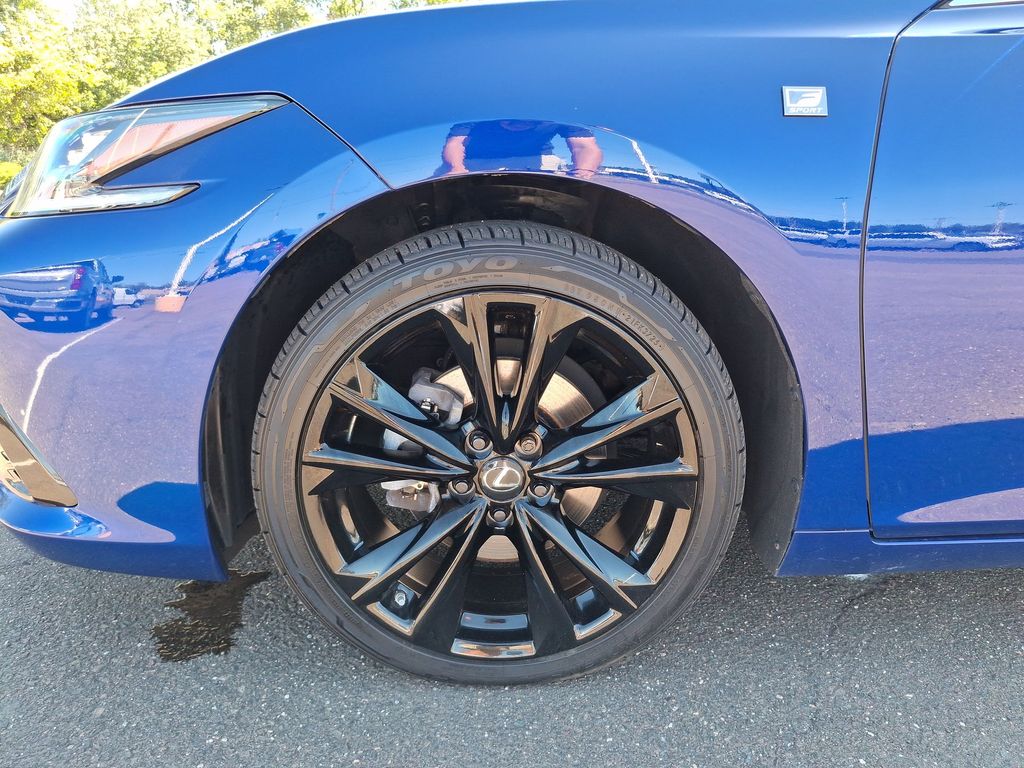 Used 2023 Lexus ES Sedan