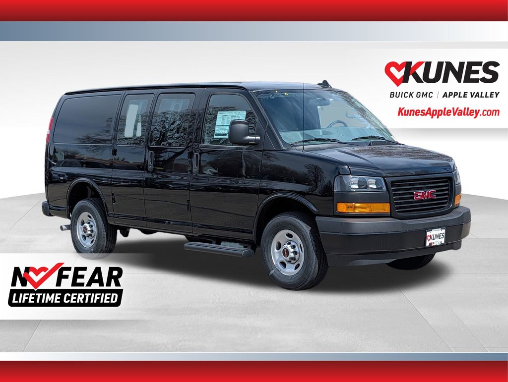 Onyx Black 2025 GMC Savana Cargo 3500 RWD Van Rear-Wheel Drive Automatic