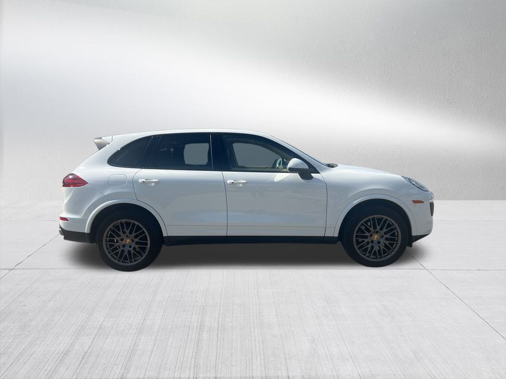 2017 Porsche Cayenne Platinum Edition 4