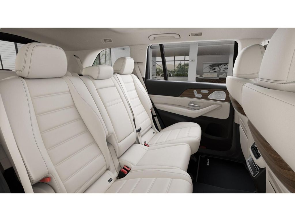 Thumbnail: 2026 Mercedes-Benz GLS - 5