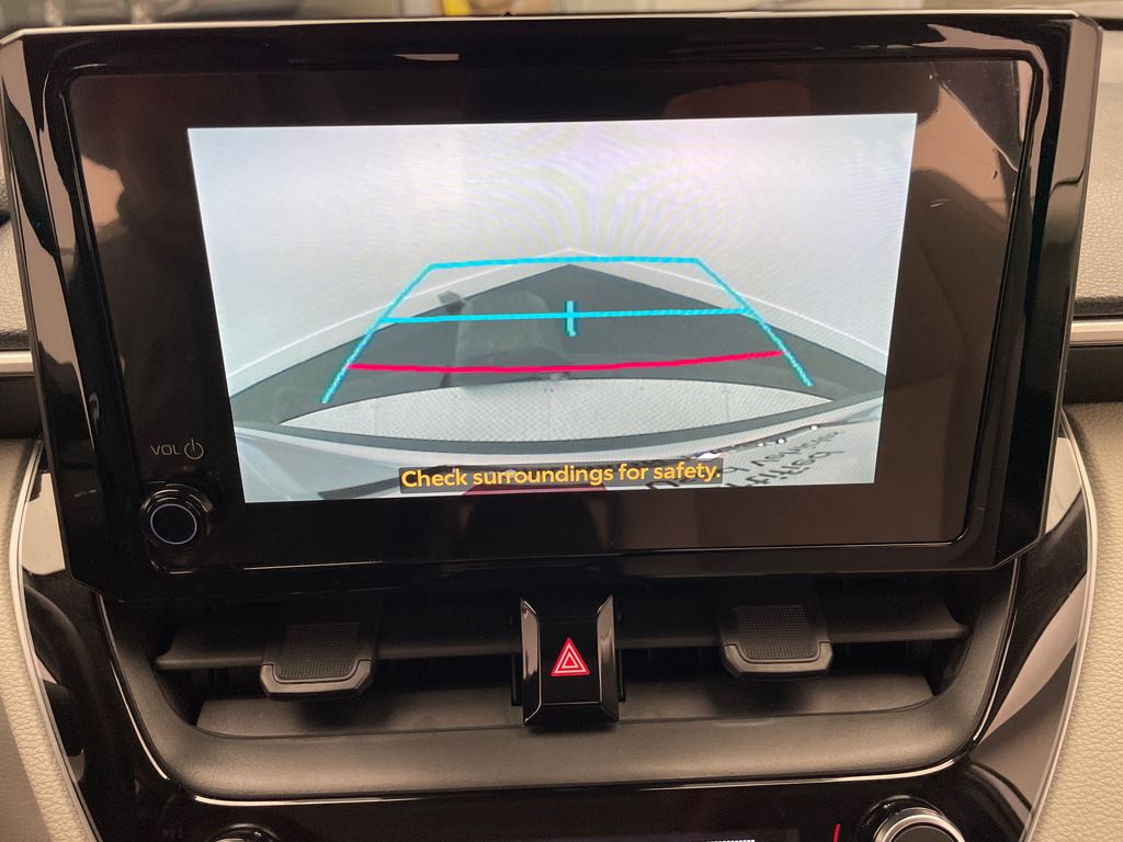 Thumbnail: 2025 Toyota Corolla Cross - 25