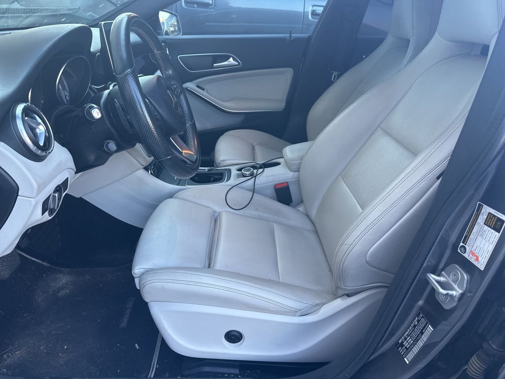 Thumbnail: 2016 Mercedes-Benz CLA - 6