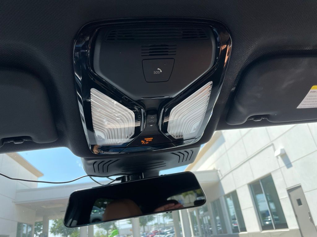 Thumbnail: 2021 BMW X4 - 17