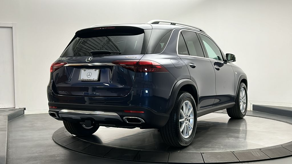2025 Mercedes-Benz GLE 450 7