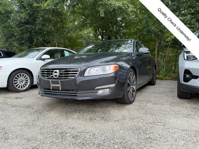 Gray Metallic 2015 Volvo S80 Sedan All-Wheel Drive 6-Speed Automatic