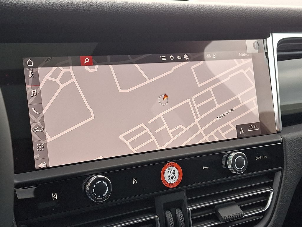 Thumbnail: 2026 Porsche Macan - 19