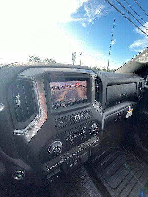 New Car 2024 Chevrolet Silverado 2500hd  Regular Chassis 4wd Reg Cab 142 Work Truck Four Wheel Drive For Sale Under $80,000 In Austin, Texas