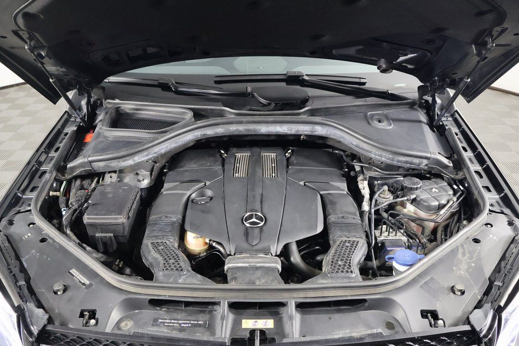 Thumbnail: 2018 Mercedes-Benz GLS - 16