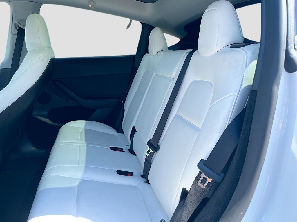 Used 2024 White Tesla Standard Range image 25