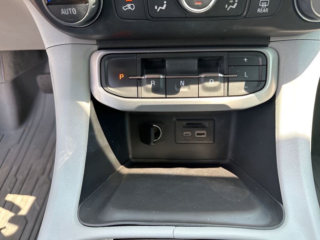 Used Car 2023 Gmc Acadia  Slt For Sale Under $25,000 In Austin, Texas