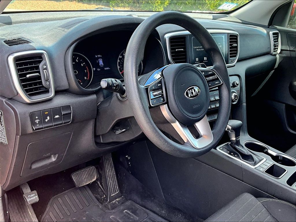 2020 Kia Sportage — photo 8