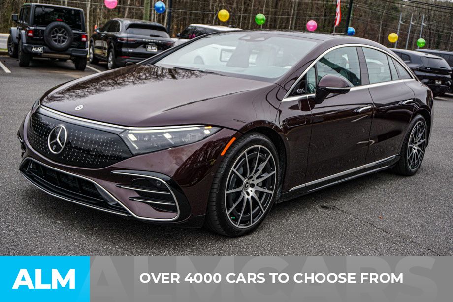 Used 2024 Red Mercedes-Benz 580 image 3