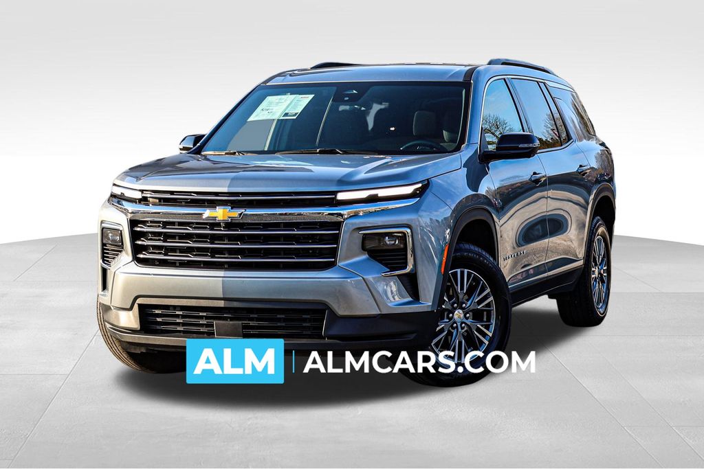 2024 Chevrolet Traverse LT FWD