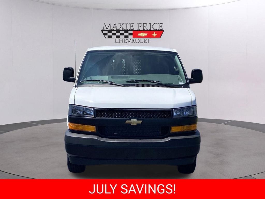 New 2026 Chevrolet Express 2500 Van