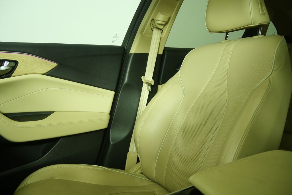 Thumbnail: 2021 Acura TLX - 22