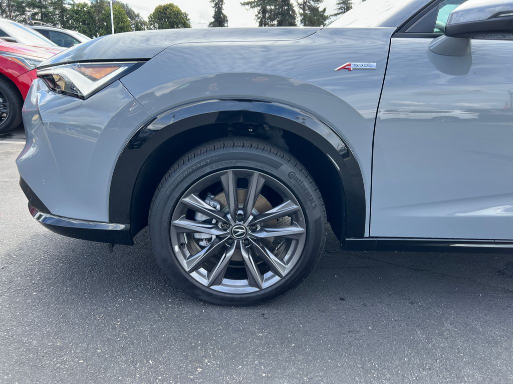 Thumbnail: 2025 Acura ADX - 5