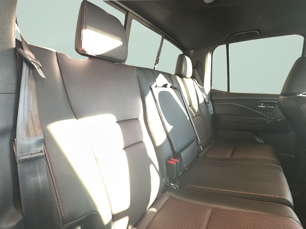 2026 Honda Ridgeline Black Edition - Photo 15