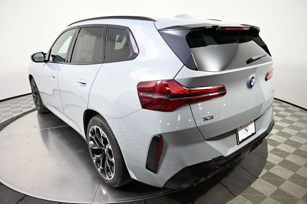 Thumbnail: 2025 BMW X3 - 3