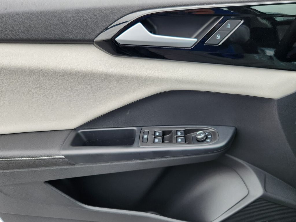 2027 Volkswagen Taos