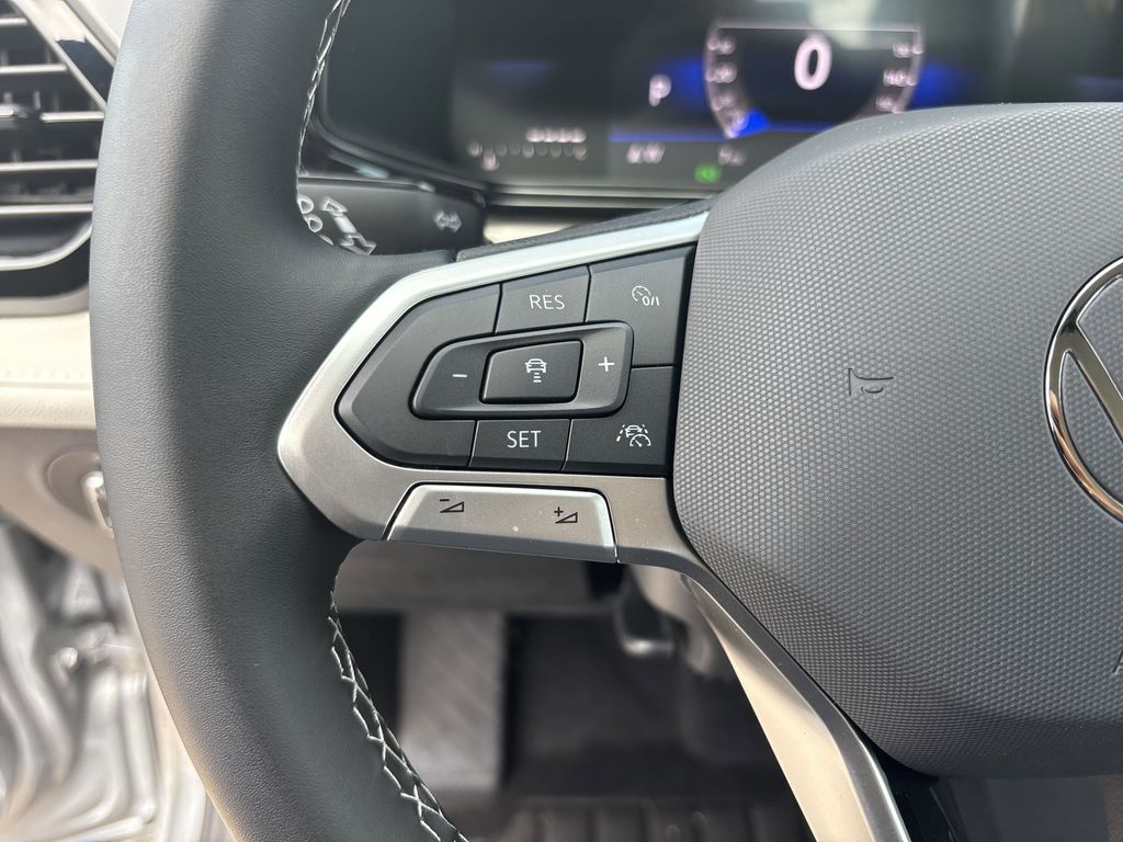 New 2025 Pyrite Silver Volkswagen 1.5T S image 14