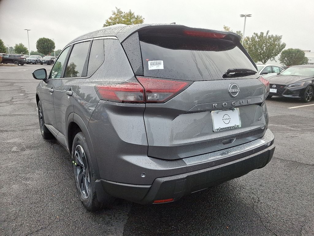 Thumbnail: 2026 Nissan Rogue - 3