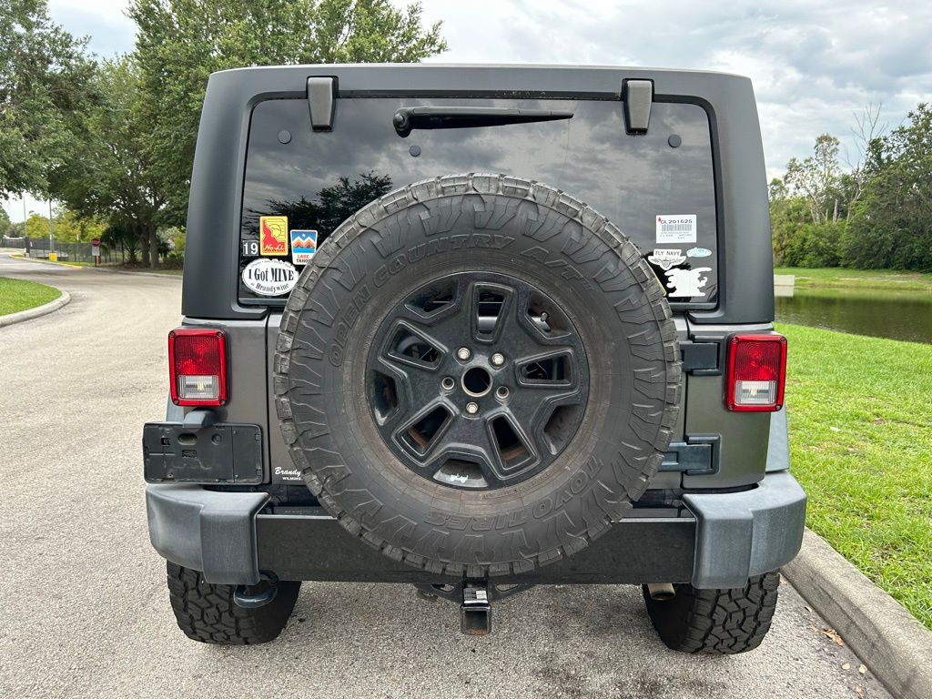 2016 Jeep Wrangler Willys Wheeler 4
