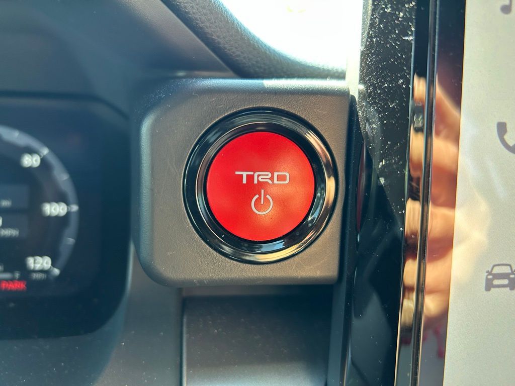 Thumbnail: 2024 Toyota Tacoma - 28