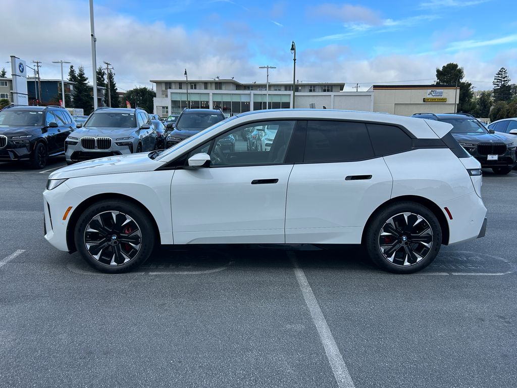 Thumbnail: 2026 BMW iX - 2