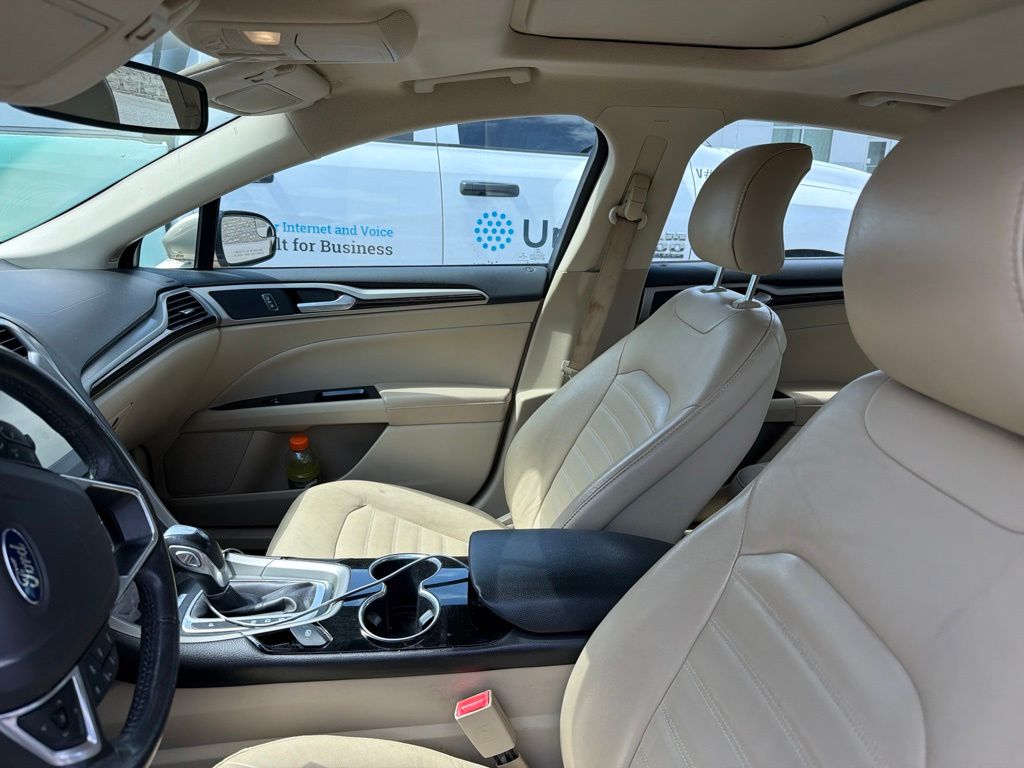 2016 Tectonic Ford Fusion SE FWD Sedan