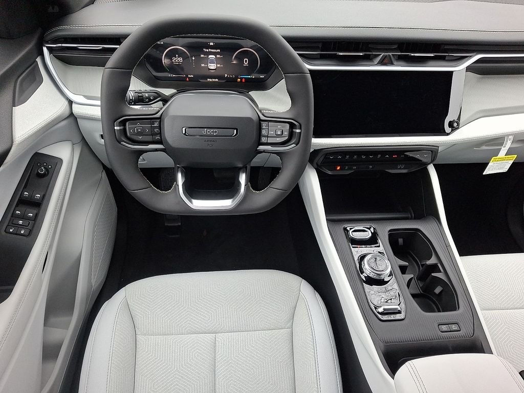 New 2026 Jeep Cherokee SUV
