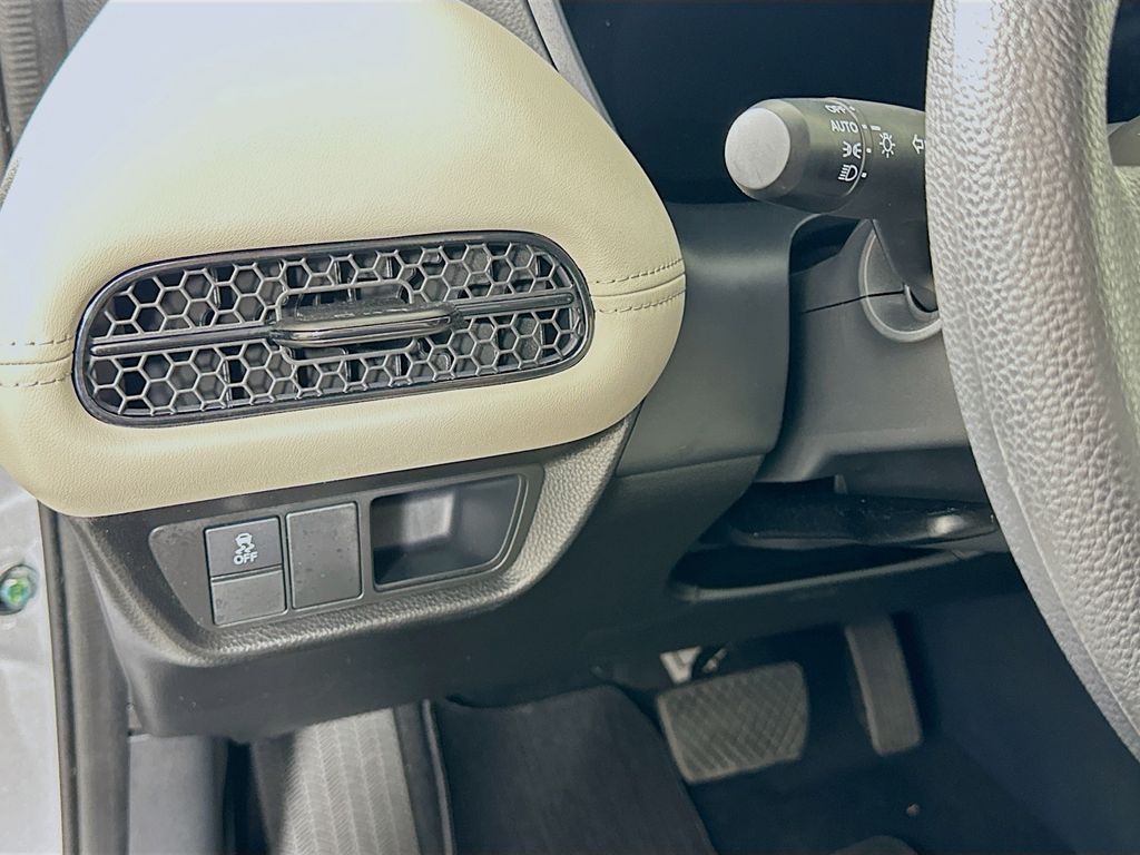 2025 Honda HR-V LX 10
