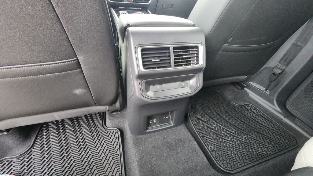 2026 Volkswagen Atlas Cross Sport